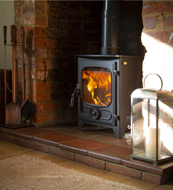 Charnwood Country 4 Wood Burning Ecodesign Stove - Image 3