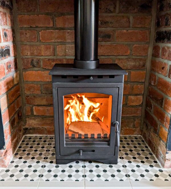 Helios 5 Compact Eco Wood Burning / Multifuel Ecodesign Stove - Image 4